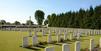 Anzac Cemetery, Sailly-sur-la-Lys (No. Fr 255)